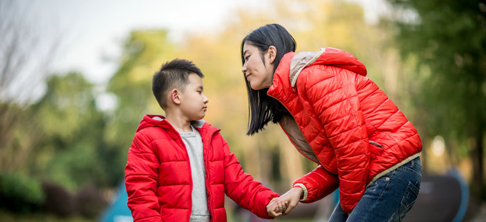 刘潭服装：秋将尽，露结为霜；冬欲来，情结为爱 