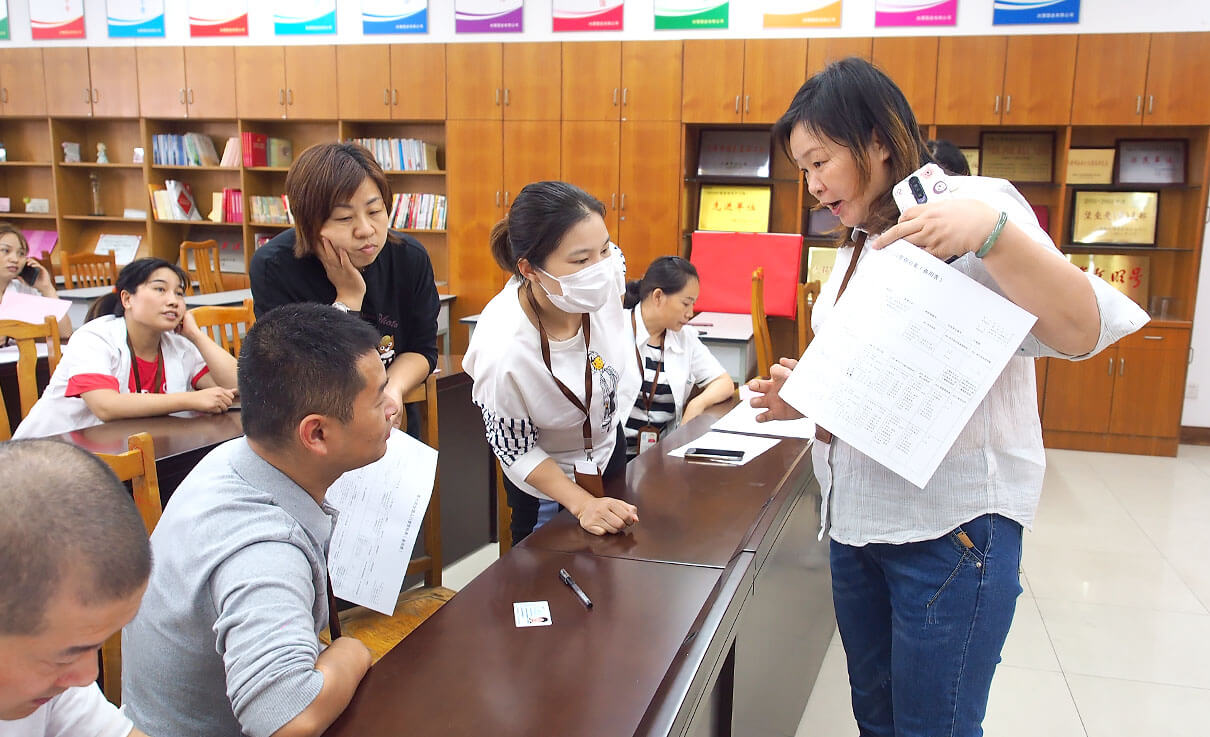 刘潭服装积极响应人口普查